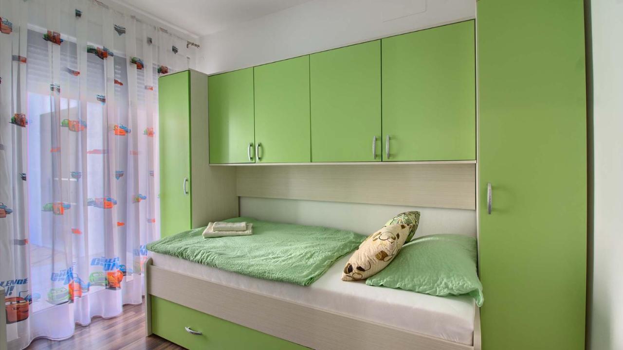 Charming With Private Pool In Pula, Extra Pool Heating By Wiibuk Villa Pula