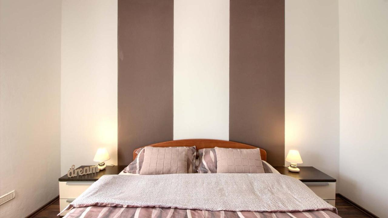 Vila Charming With Private Pool In Pula, Extra Pool Heating By Wiibuk